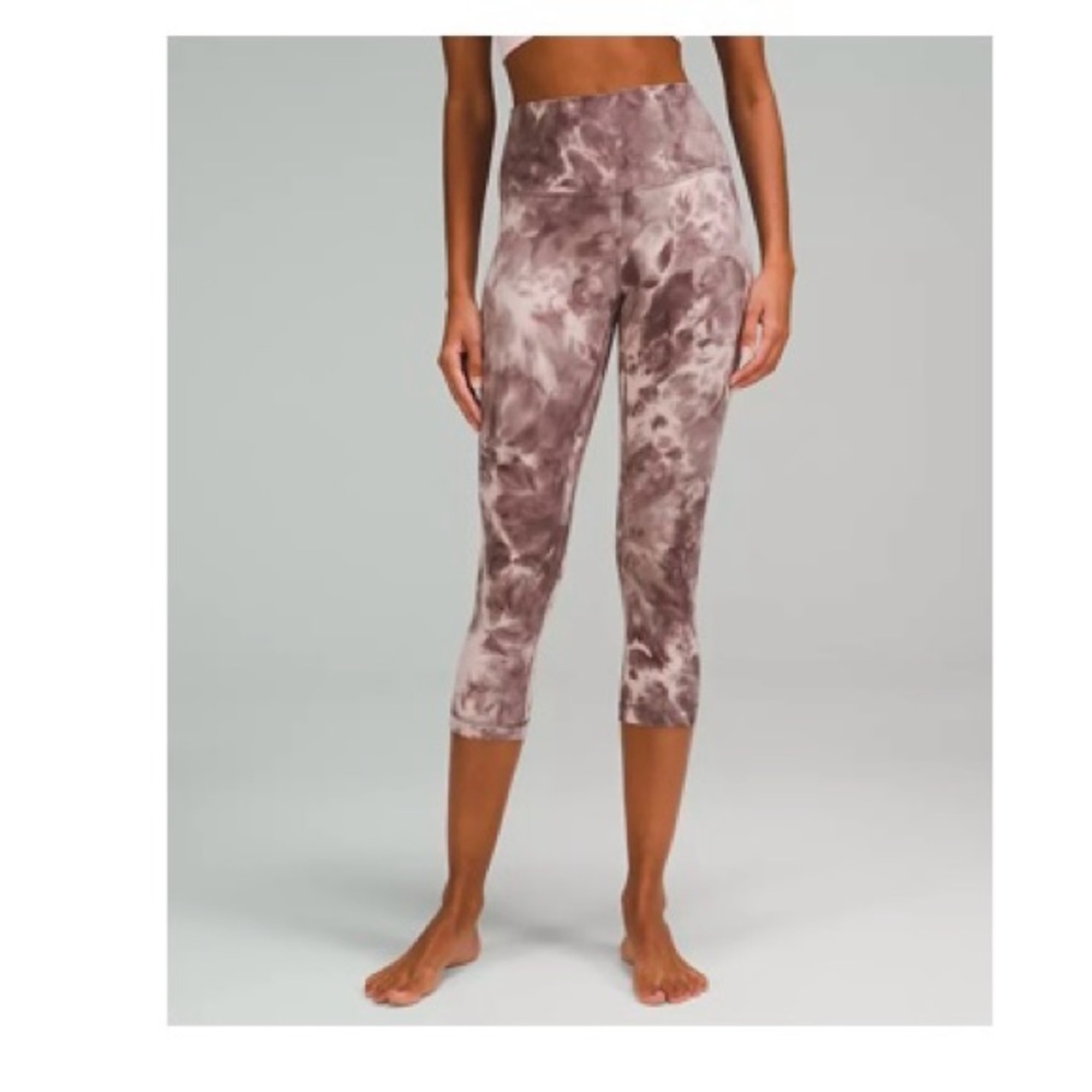 Lululemon Align High Rise Crop 21”